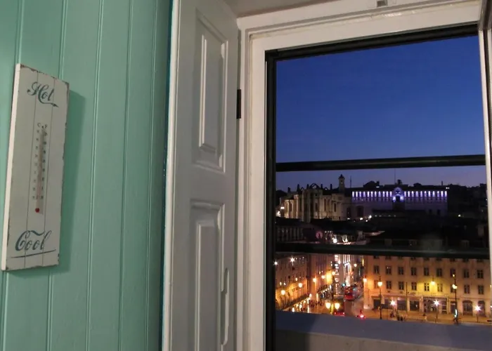 Lisbon Heart Apartments - Green Apartment By Lovelystay